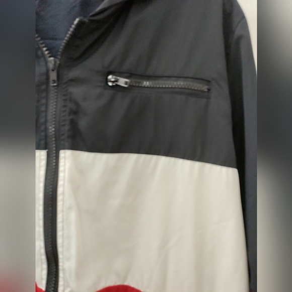 Brandy Melville Windbreaker Jacket Red/White/Blue Zip-Up Hooded Women's One-Size - Picture 4 of 6